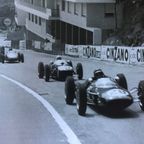 Jim devant Stirling Moss sur la LOtus 18 de 1960 (Ecurie Rob Walker)